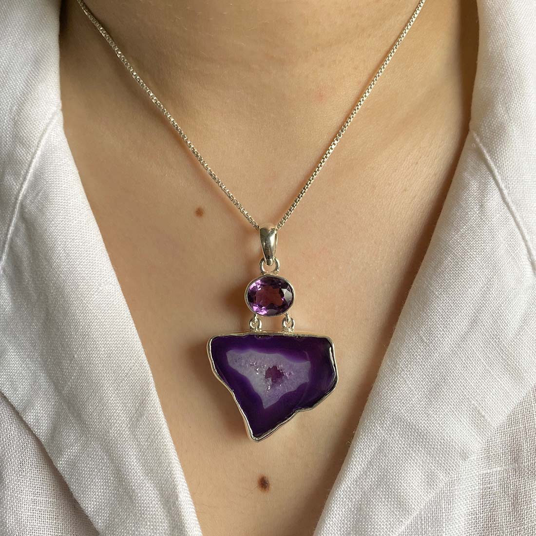 Purple Agate Pendant-(APU-P-19.)